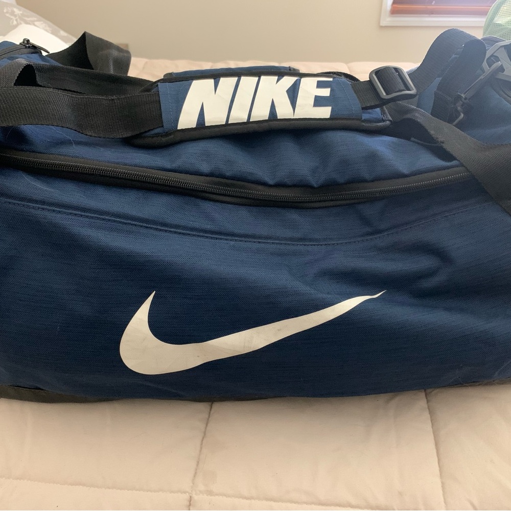 Large Nike Duffel Bag - Navy Blue